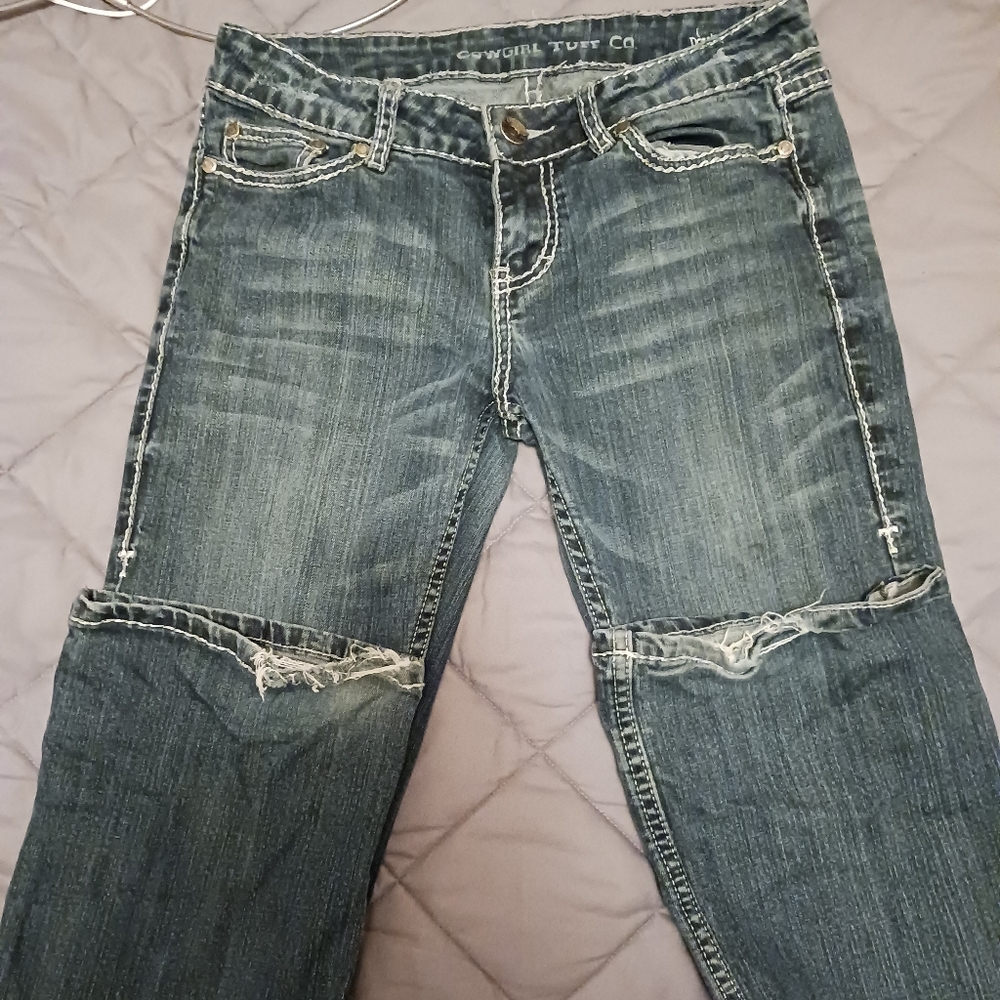 Women's cowgirl tuff jeans size 28x33